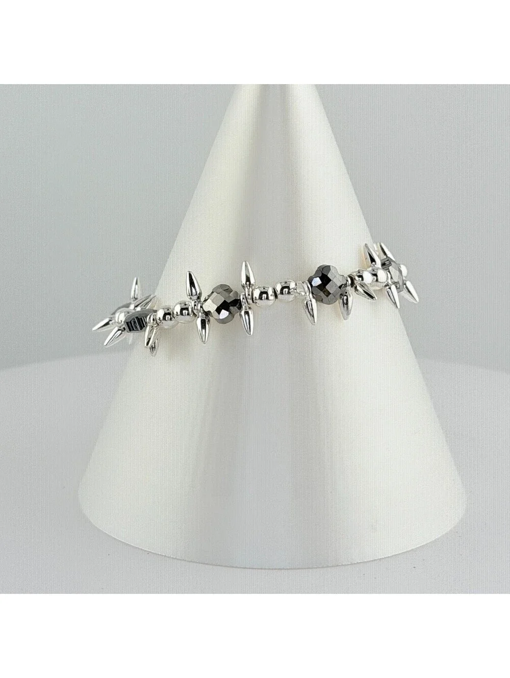 Bomb Party Single Stack Bracelet - on Silver Plating #201